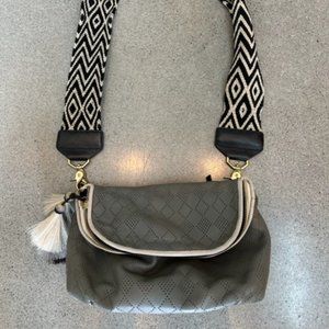 Kempton grey cross body bag